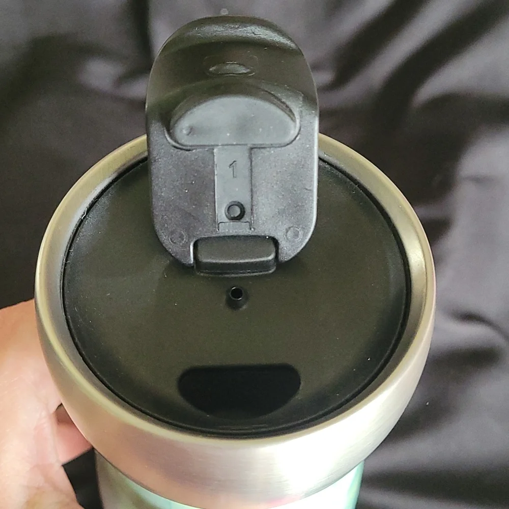 S'well green and yellow marbled hot and cold stainless steel water bottl… - Picture 7 of 15